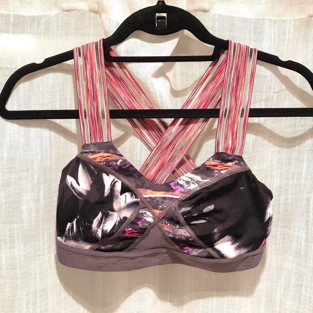 Brand new Skins Sports Bra